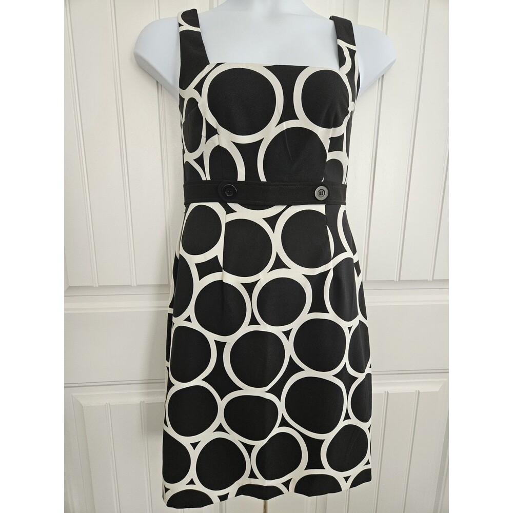 London Times Sheath Dress Size 8 Black & White Geometric circles Faux Belt